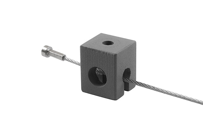 STAS qubic suspension: versatile pour murs, plafonds et escaliers.